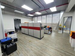Bulim Avenue (D22), Factory #595010731